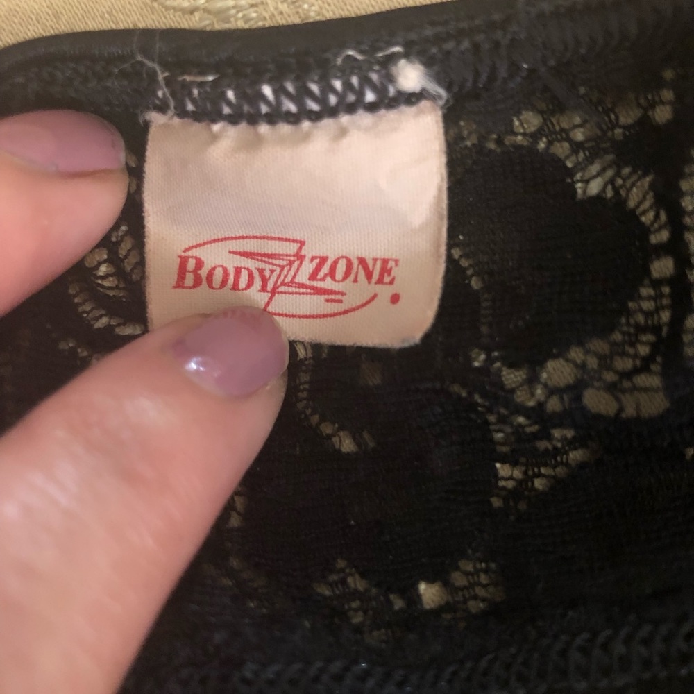 Body zone crop top - Picture 3 of 6